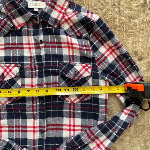 Blue and red soft flannel shirt - Picture 3 of 6